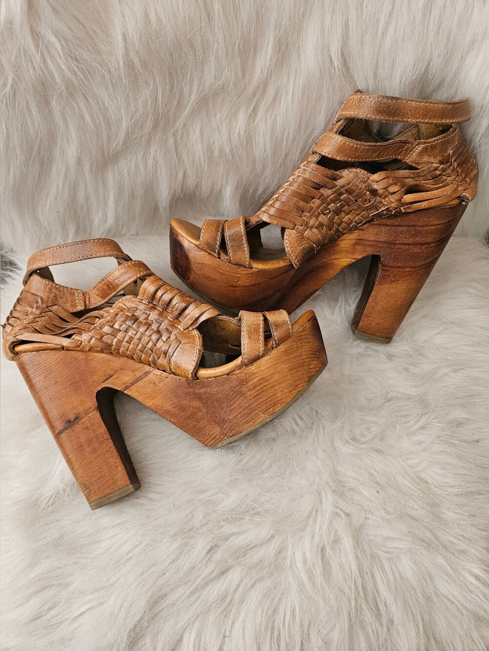 Bed|STU Wooden Platform Sandals Heels
